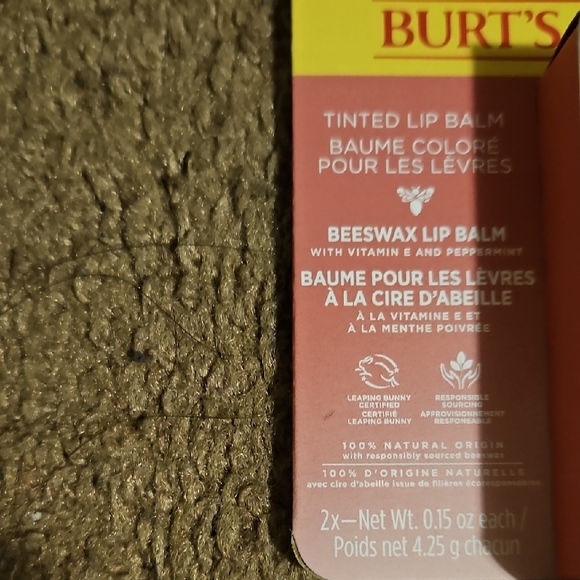 Burt's Bees Tinted Lip Balm Set - Pink and Yellow - Picture 2 of 2